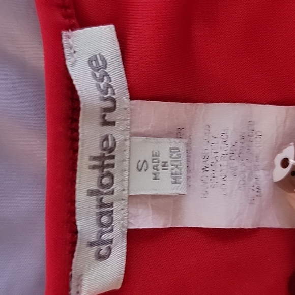 Red Dress - Picture 5 of 5